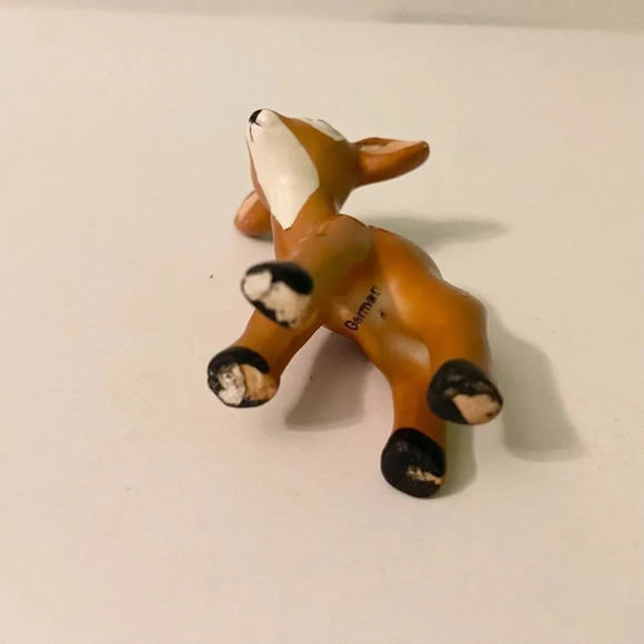 Vintage Small  Ceramic Deer Fawn Figurine 2.25 Inch Tall Germany Figure - Picture 3 of 15